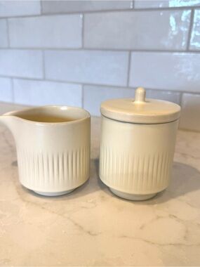 Citrine Cream Ceramic Sugar and Creamer Set